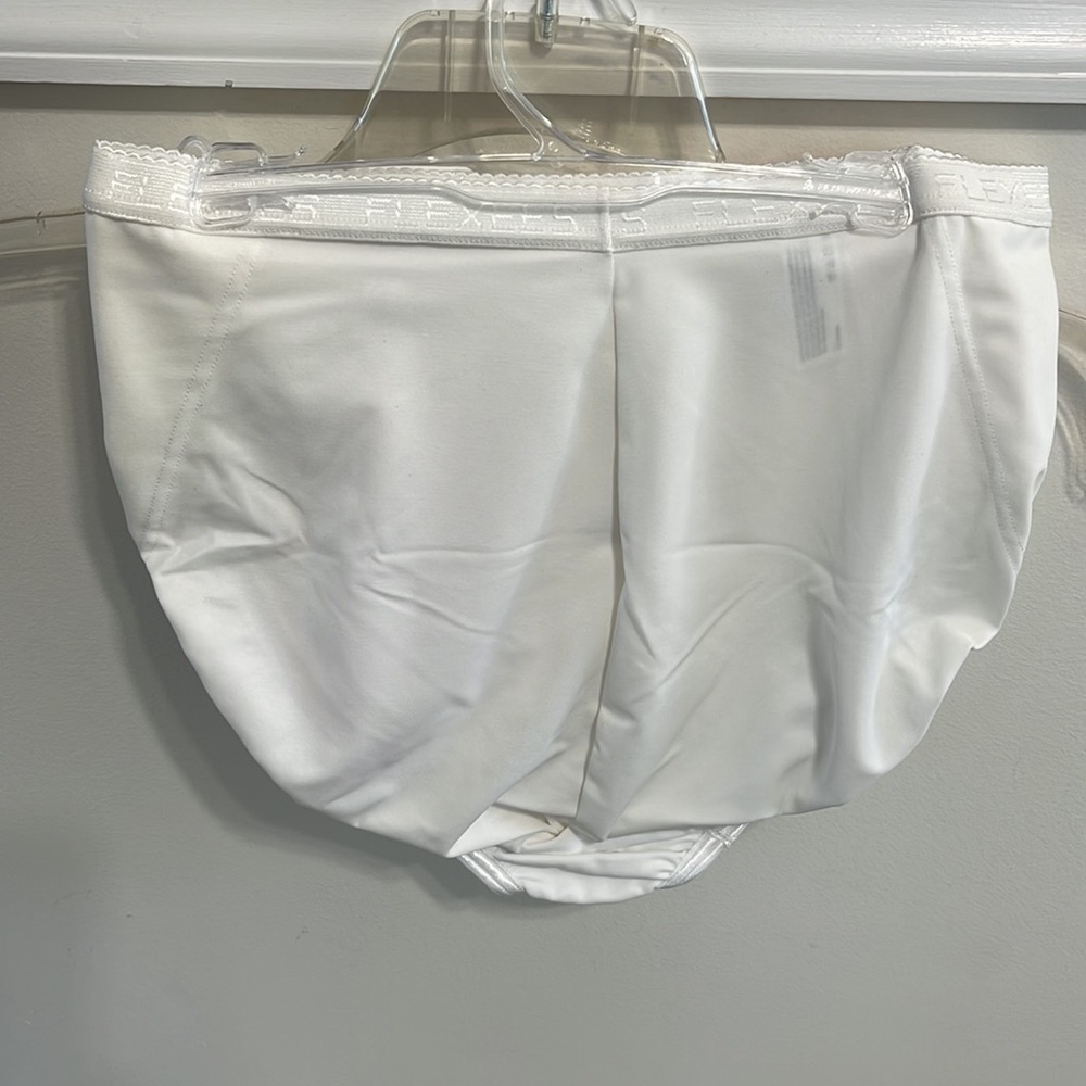 Flexees instant slimmer brief 2XL - Picture 4 of 4